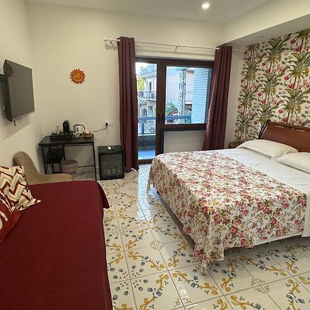 Angela House Sorrento Center Bed and Breakfast Εξωτερικό φωτογραφία
